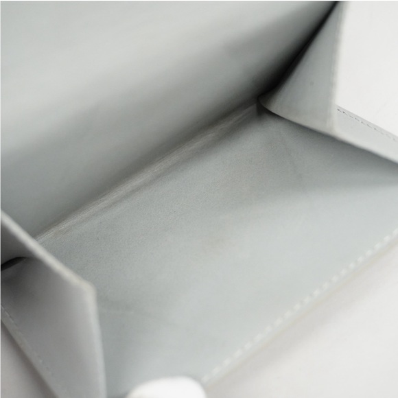 Louis Vuitton Monogram Vernis Patent Leather Elise Tri-fold Wallet - Picture 7 of 16